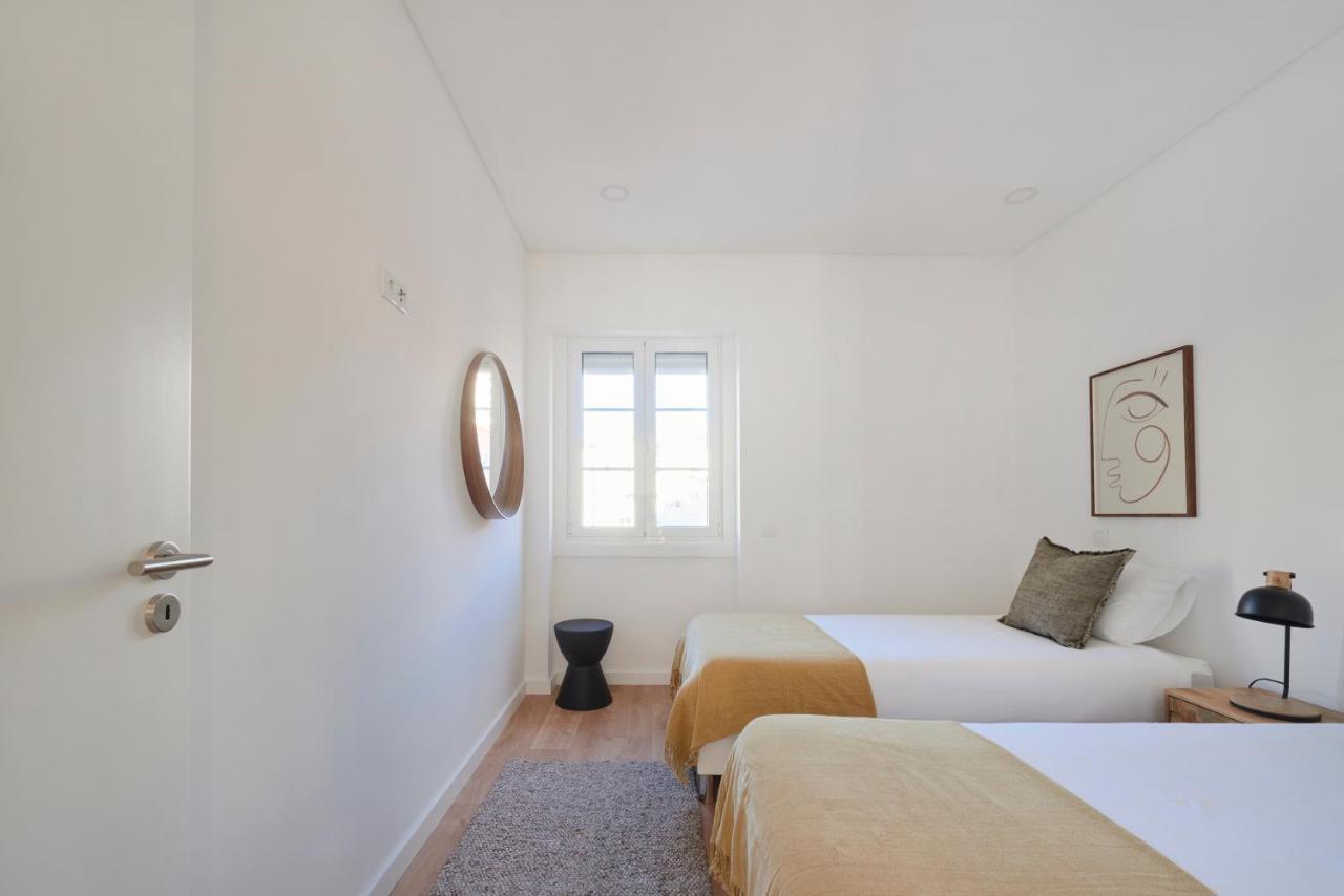 Deluxe Apt At Amazing Prime Location, By Timecooler Lisbon Exterior photo